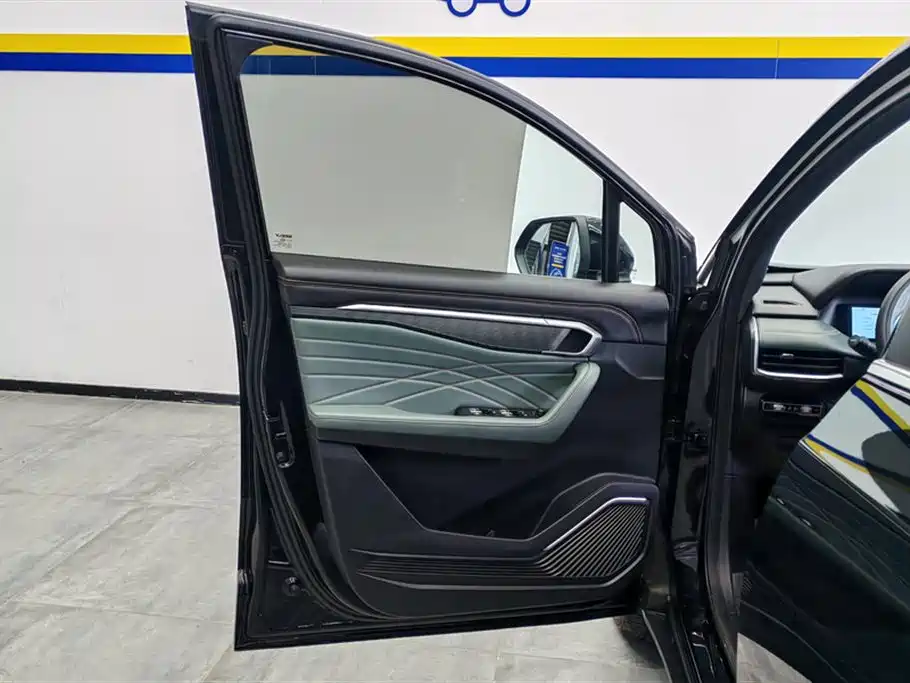 GEELY AUTOMOBILE HAOYUE L