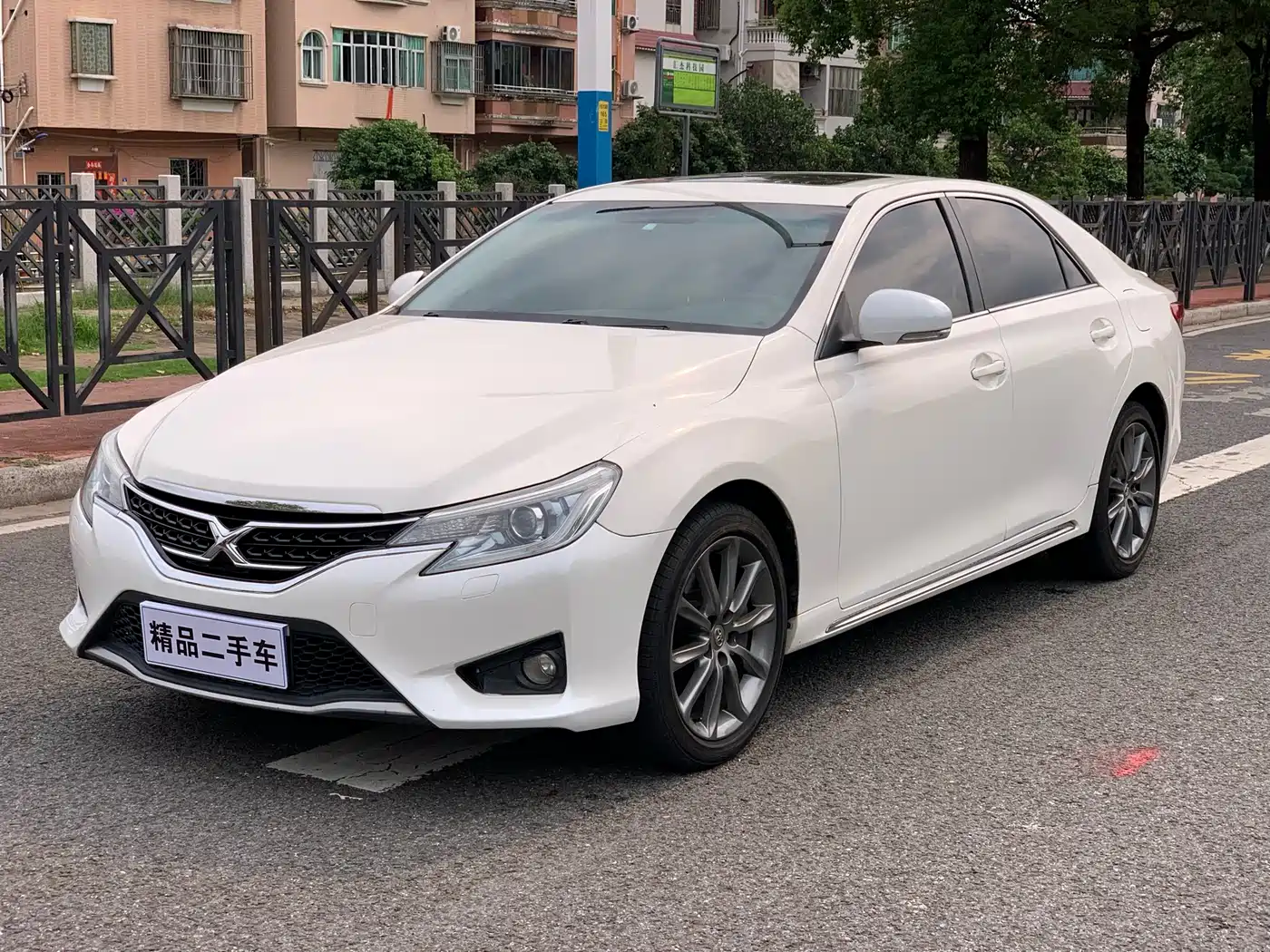 Toyota Reiz 2013 2.5V Premium Edition