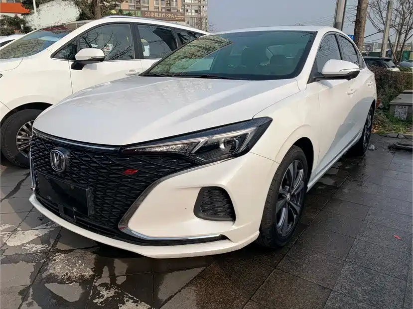 Changan Eado 2020 PLUS Blue Whale NE 1.4T GDI DCT Trend