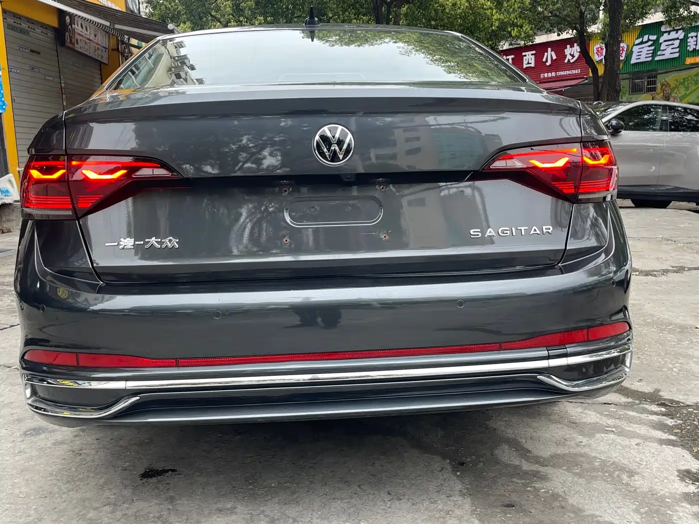 Фото 6 - Volkswagen Sagitar