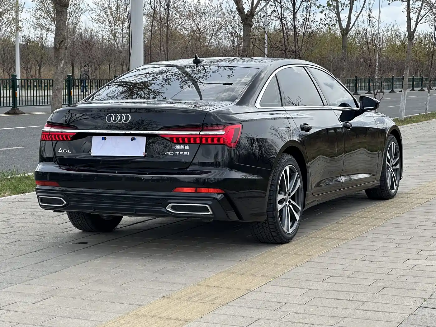 Audi A6L 2019 40 TFSI Luxury Dynamic фото 4