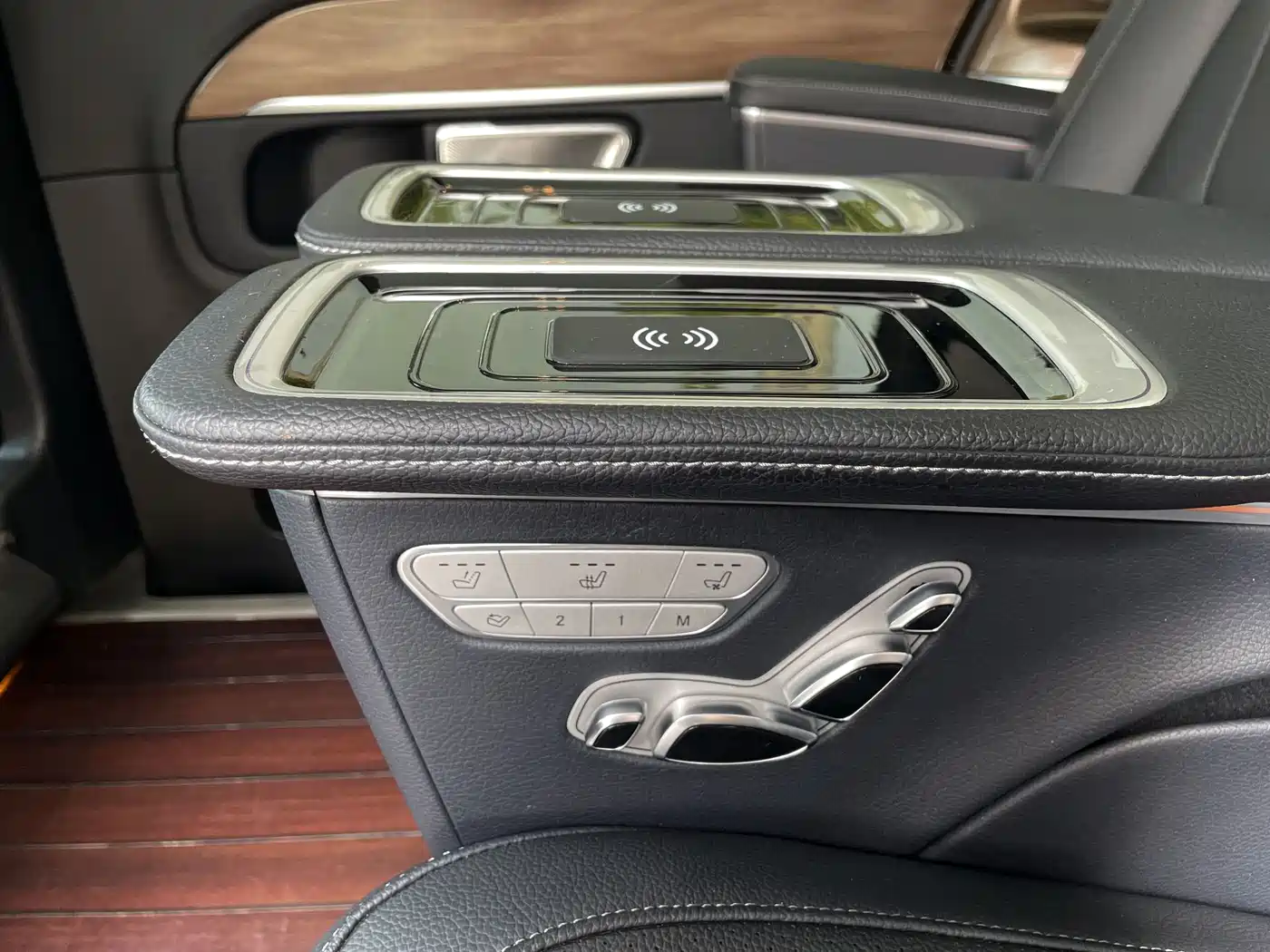 Mercedes-Benz V-Class 2022 V 260 Prestige Edition фото 9