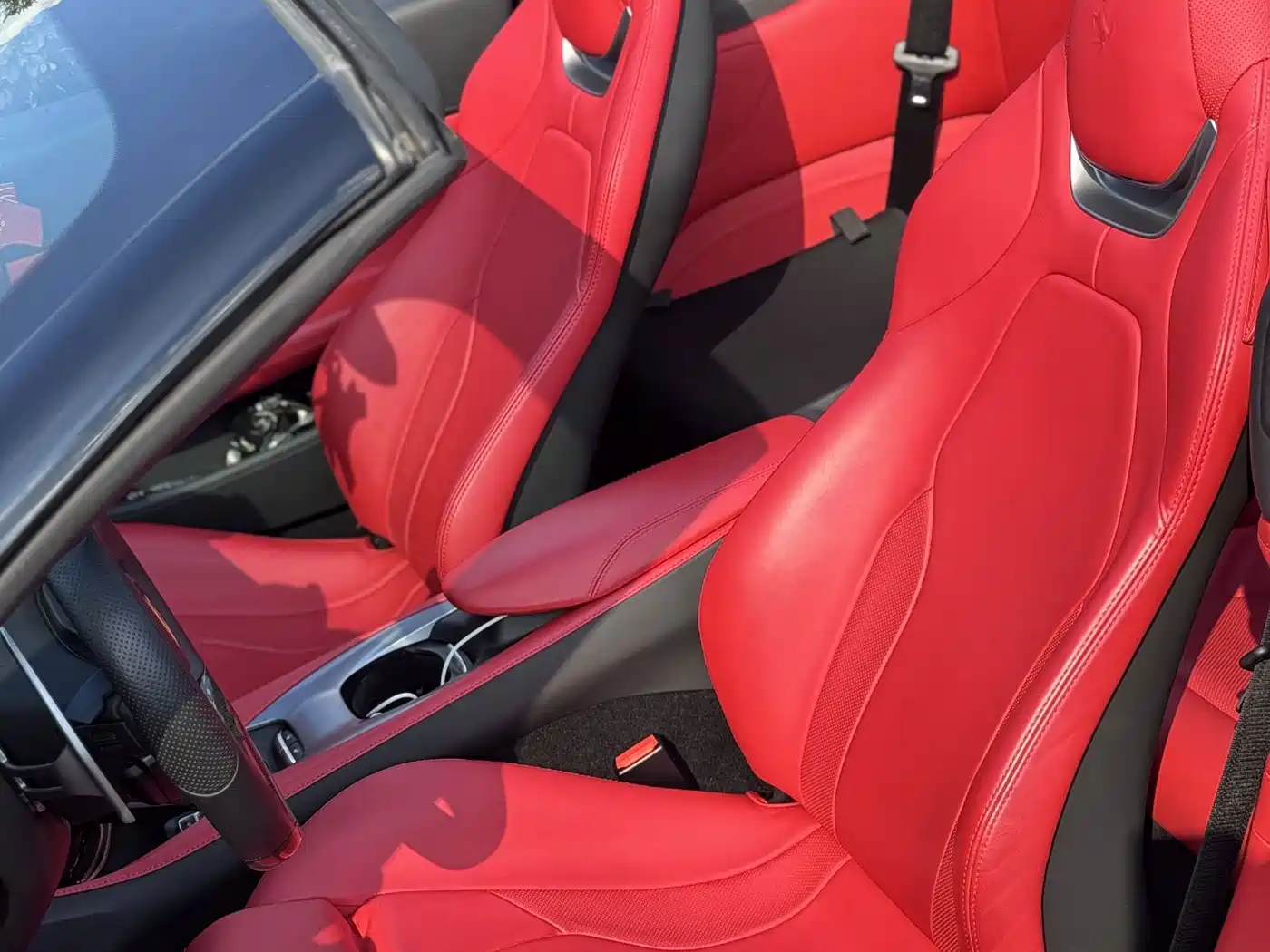 Ferrari Portofino 2019 2018 Model 3.9T