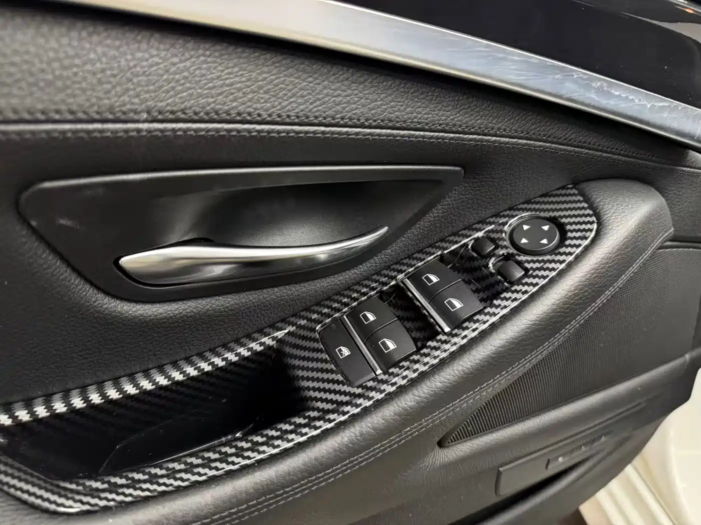 BMW 5 Series 2013 520Li Elegance фото 10