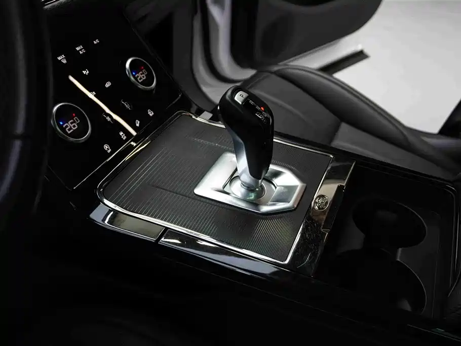 LAND ROVER RANGE ROVER AURORA