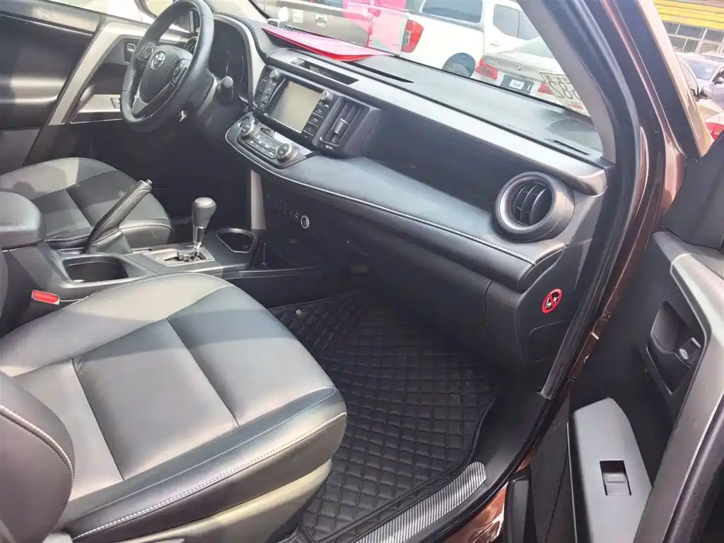 Toyota RAV4 Rongfang 2018 2.5L Automatic 4WD Elite i Edition фото 20