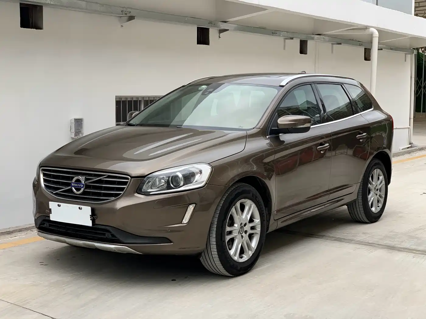 Фото 1 - Volvo XC60