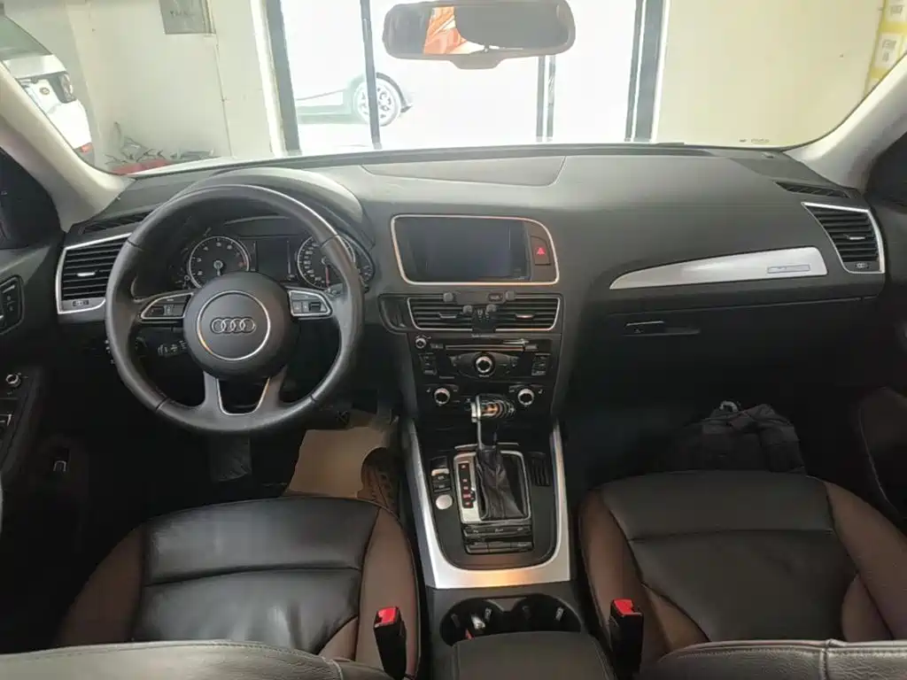 Photo 10 - Audi Q5