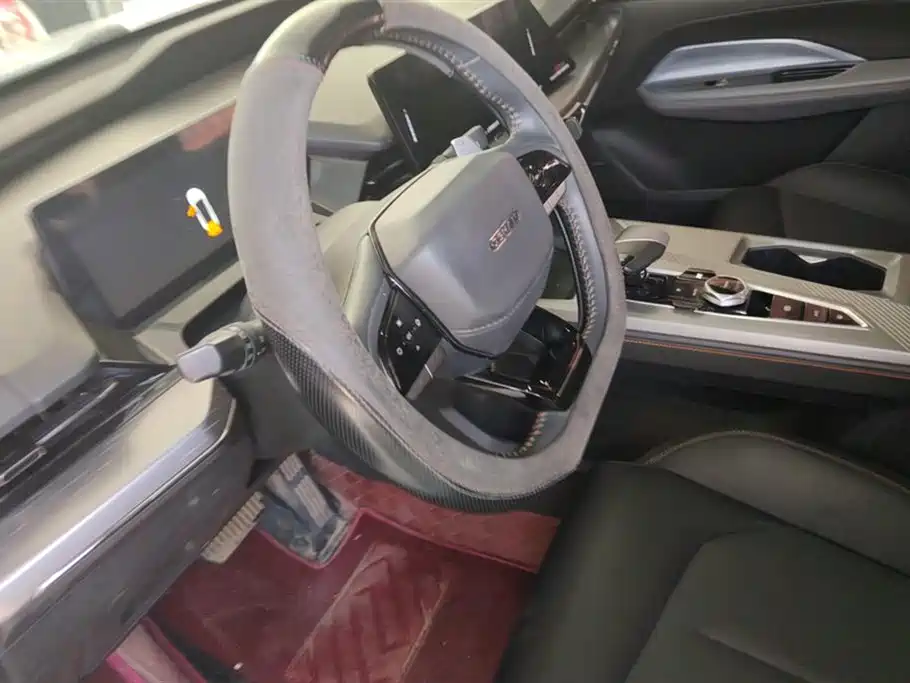 CHANGAN CHANGAN AUCHAN Z6 NEW ENERGY