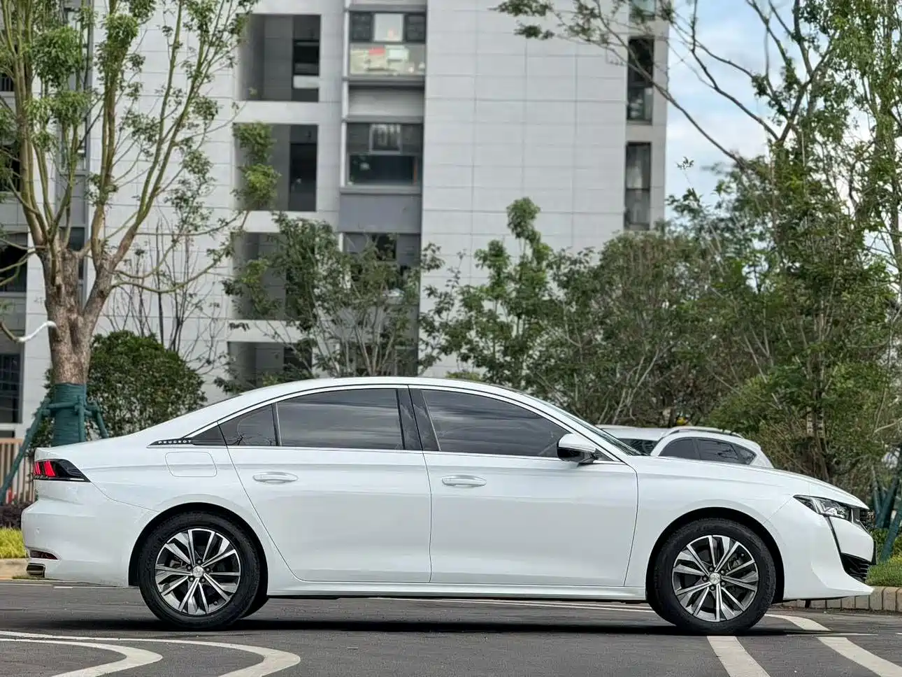 Фото 3 - Peugeot 508