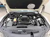 Фото 23 - Toyota Crown