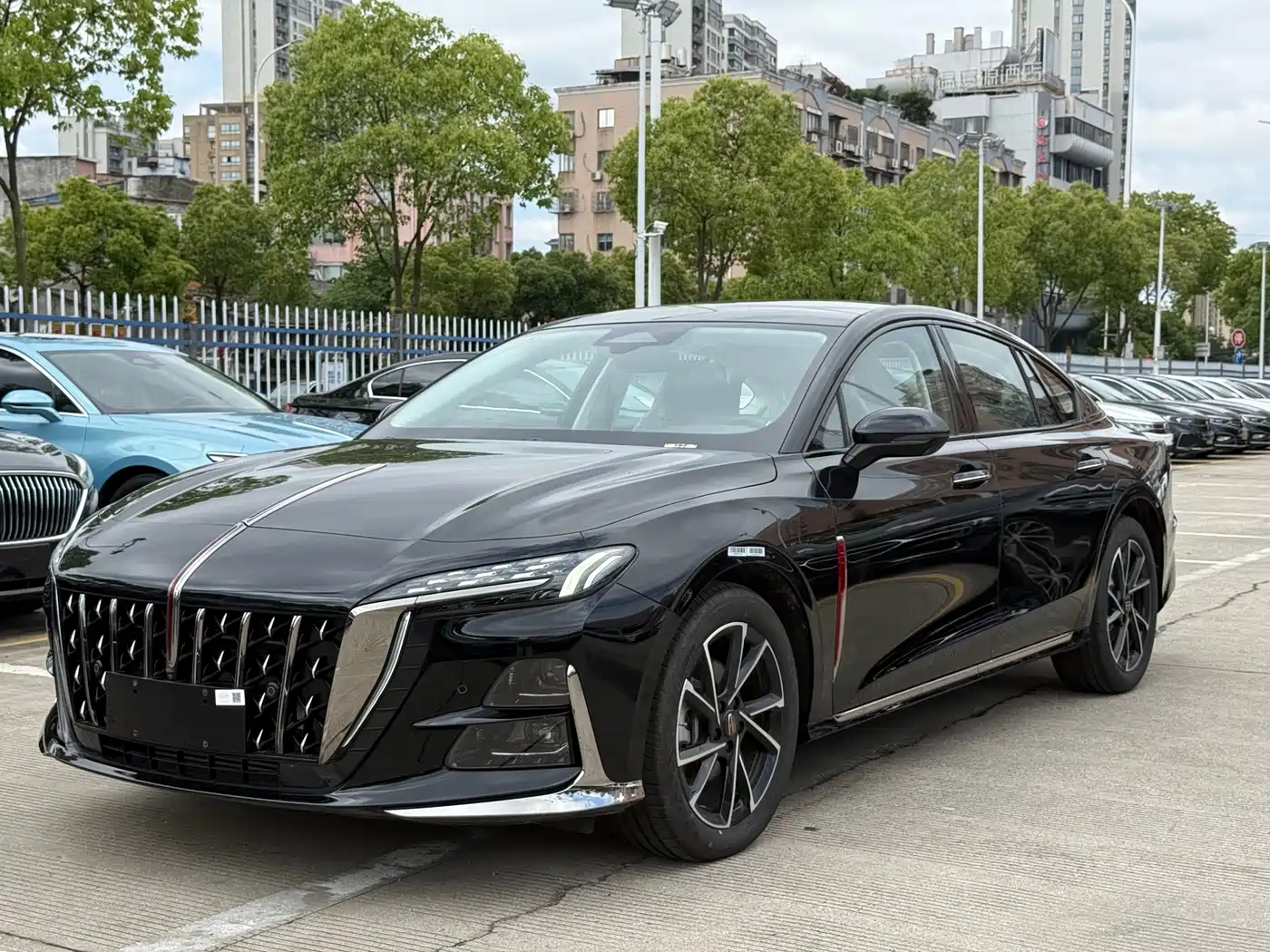 Hongqi H6 2025 Model 2.0T Beauty Edition