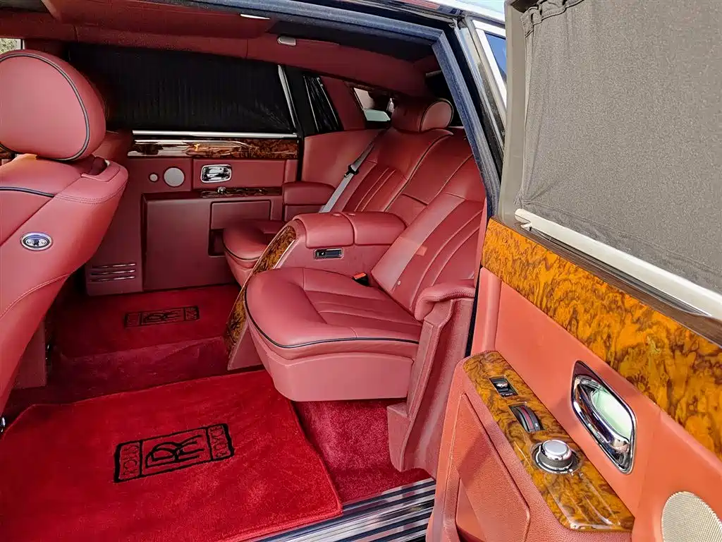 Rolls-Royce Phantom 2014 2013 6.7L Extended Wheelbase (EWB)