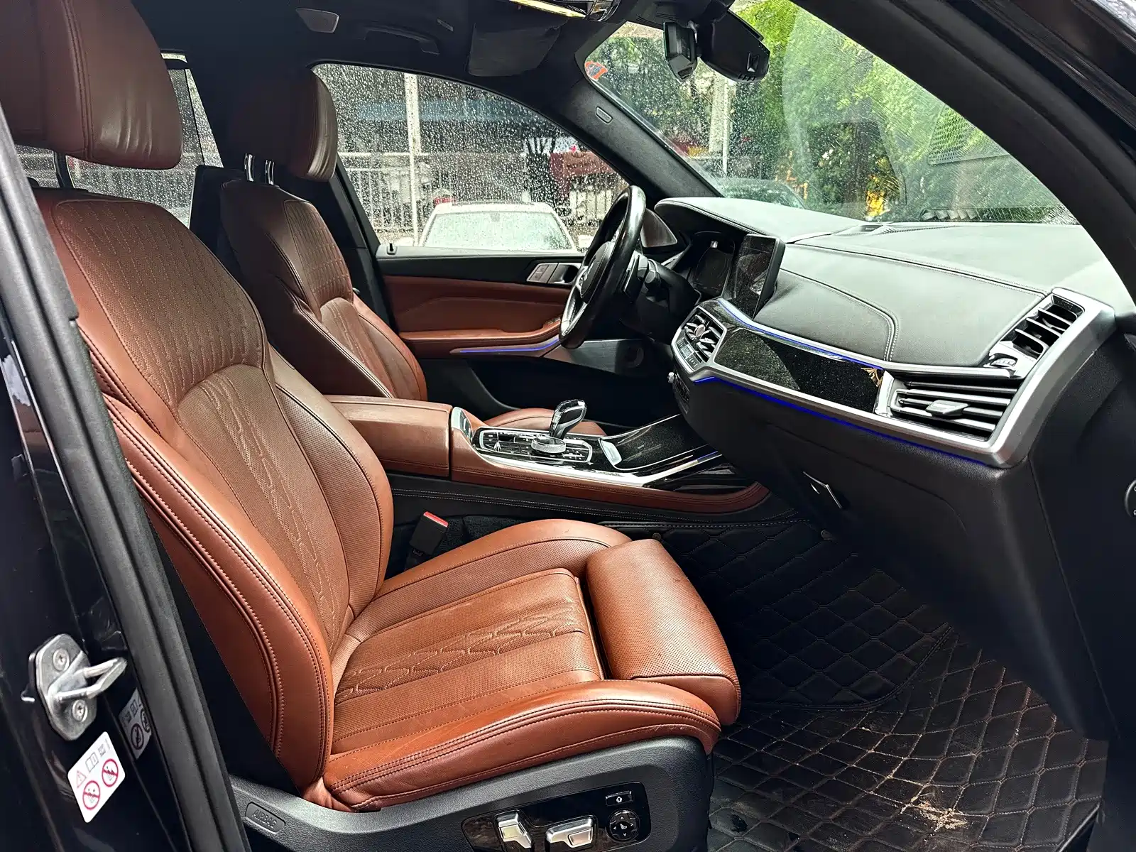 Photo 7 - BMW X7