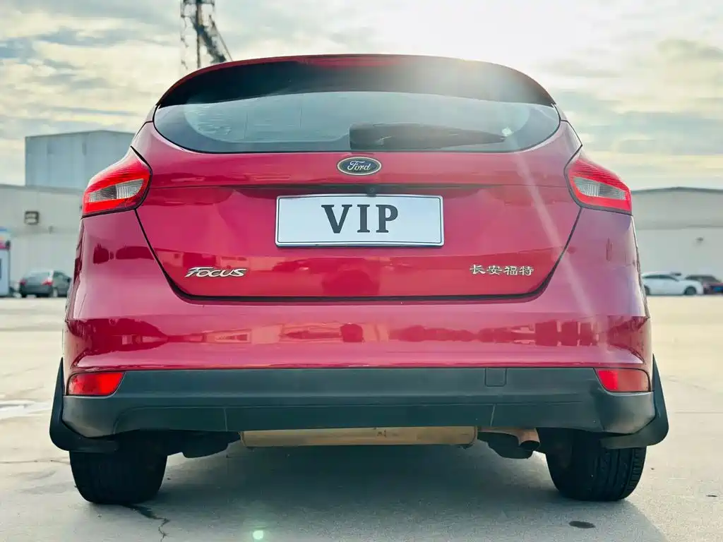 Ford Focus 2016 2015 Hatchback 1.6L Automatic Comfort
