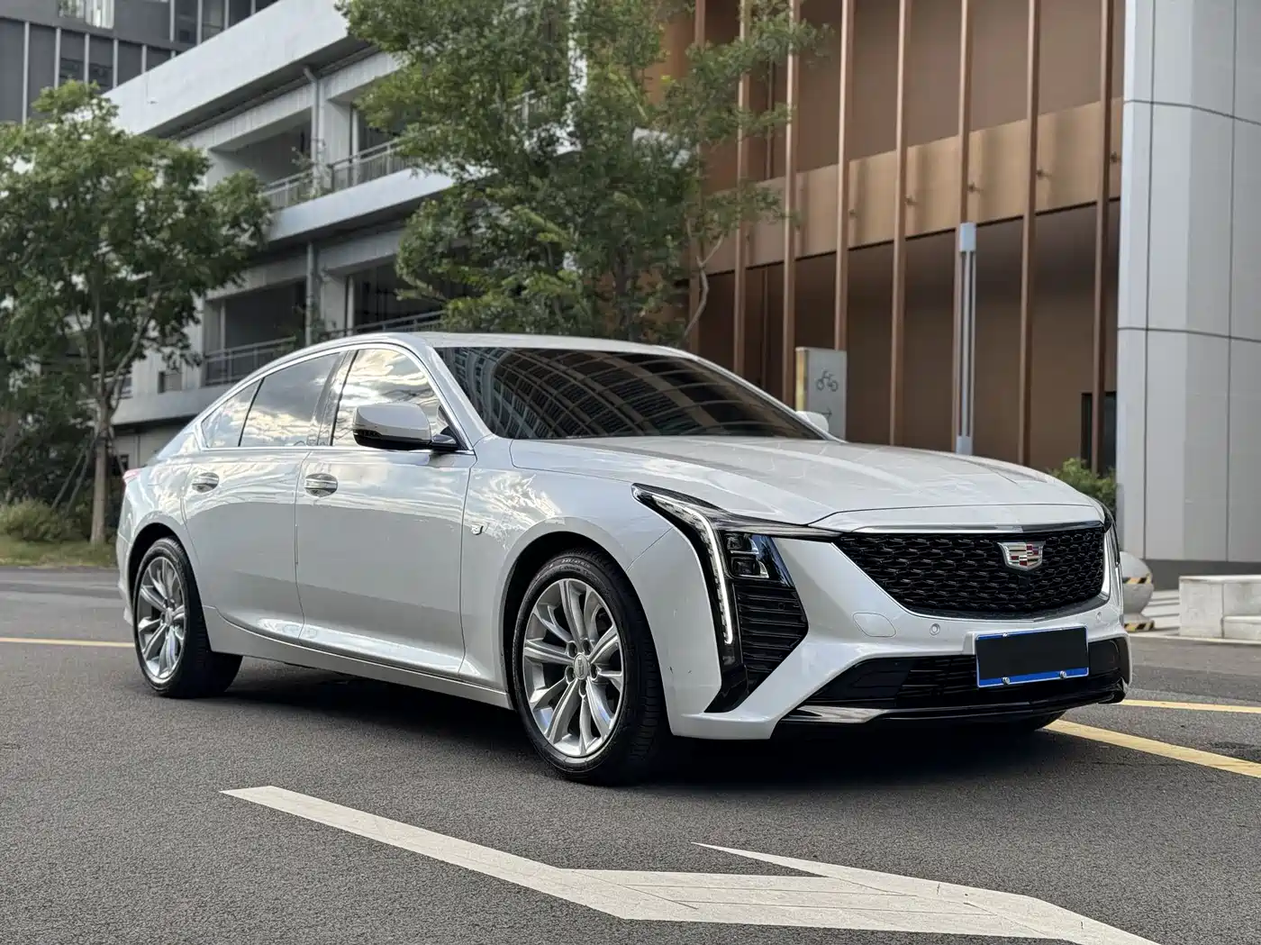 Cadillac CT5 2024 28T Luxury Model Pro фото 3