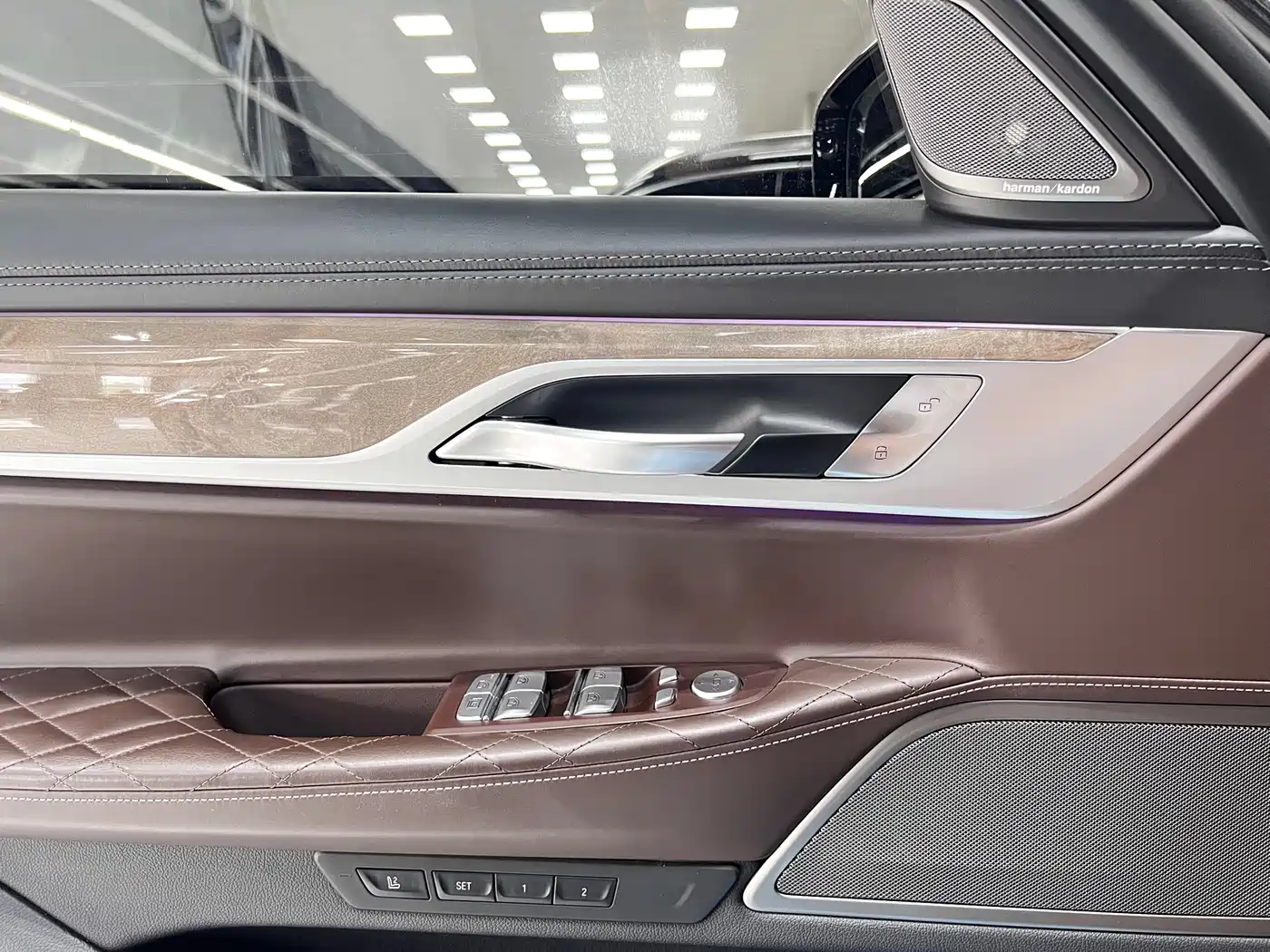 BMW 7 Series 2019 Facelift 740Li Leading Luxury Package фото 13