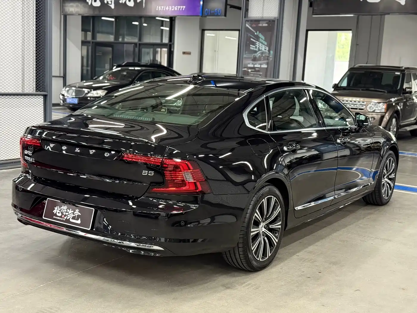 VOLVO S90