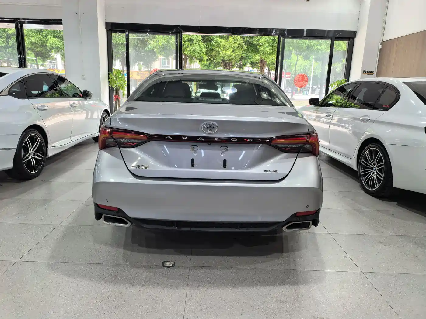 Toyota Avalon 2019 2.0L XLE Premium Edition (China VI) фото 8