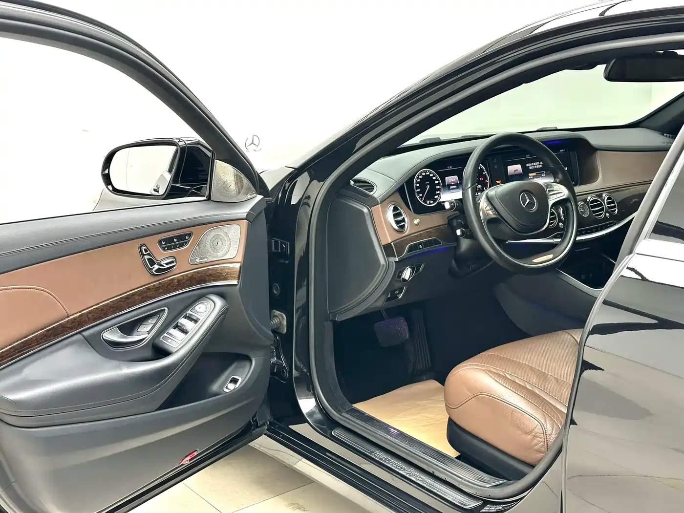 Mercedes-Benz S-Class 2016 S 320 L Business Edition фото 3