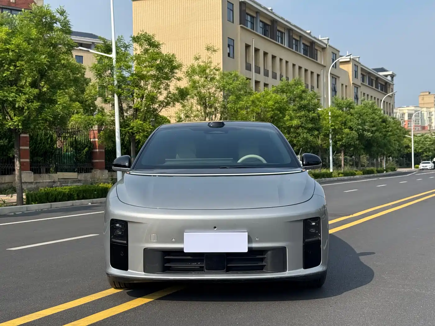 Li Auto i6 2025 4WD Base Model фото 2