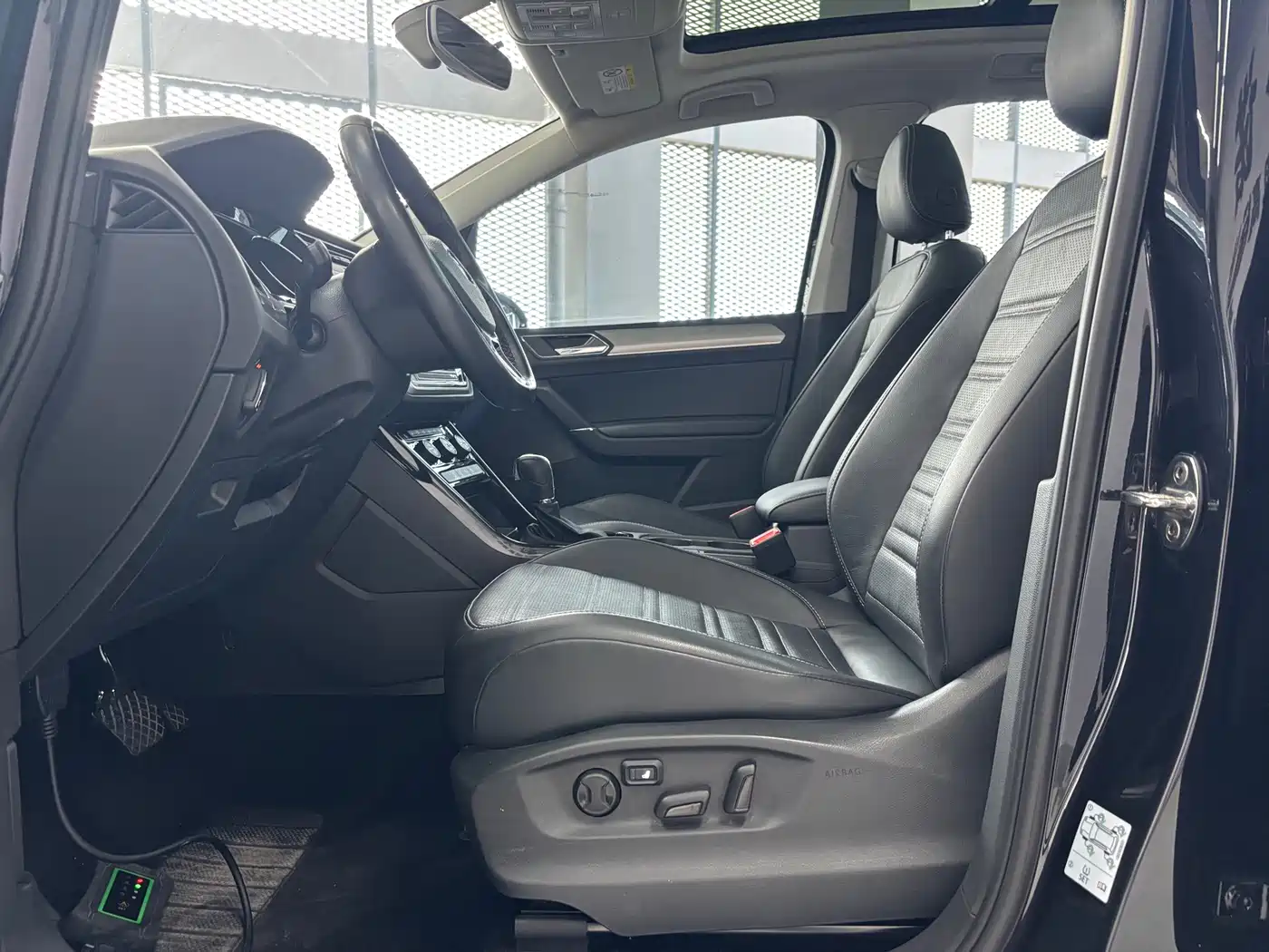 Фото 9 - Volkswagen Touran