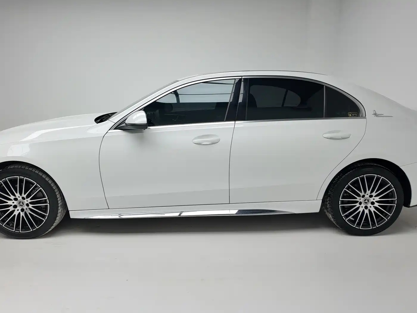 Mercedes-Benz C-Class 2023 Facelift C 200 L Sport Edition фото 7