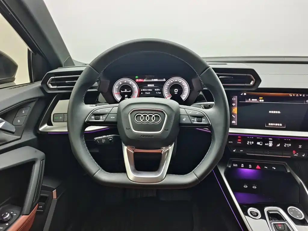 Photo 6 - Audi A3