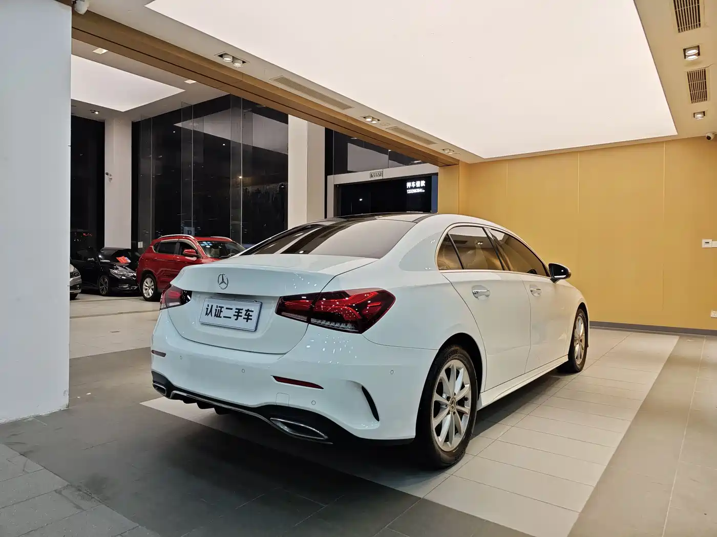 Mercedes-Benz A-Class 2021 A 200 L Sport Sedan Fashion Edition фото 28