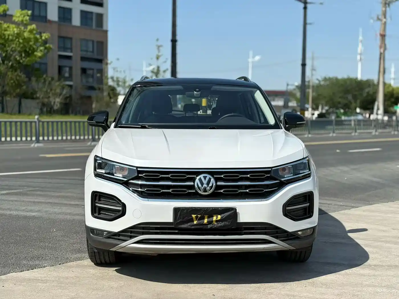 Volkswagen Tayron 2021 330TSI 2WD Luxury Smart Connect Plus фото 2