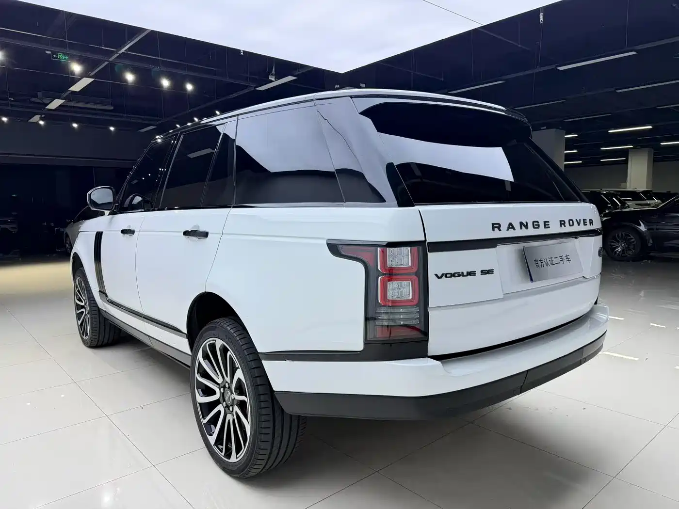 Фото 7 - Land Rover Range Rover