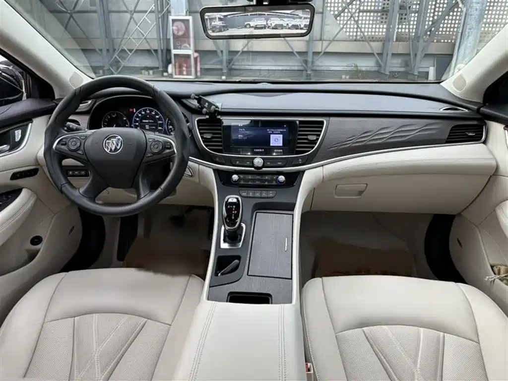 Buick LaCrosse 2021 Avenir Avia First Edition фото 23
