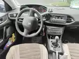 Photo 3 - Peugeot 308S