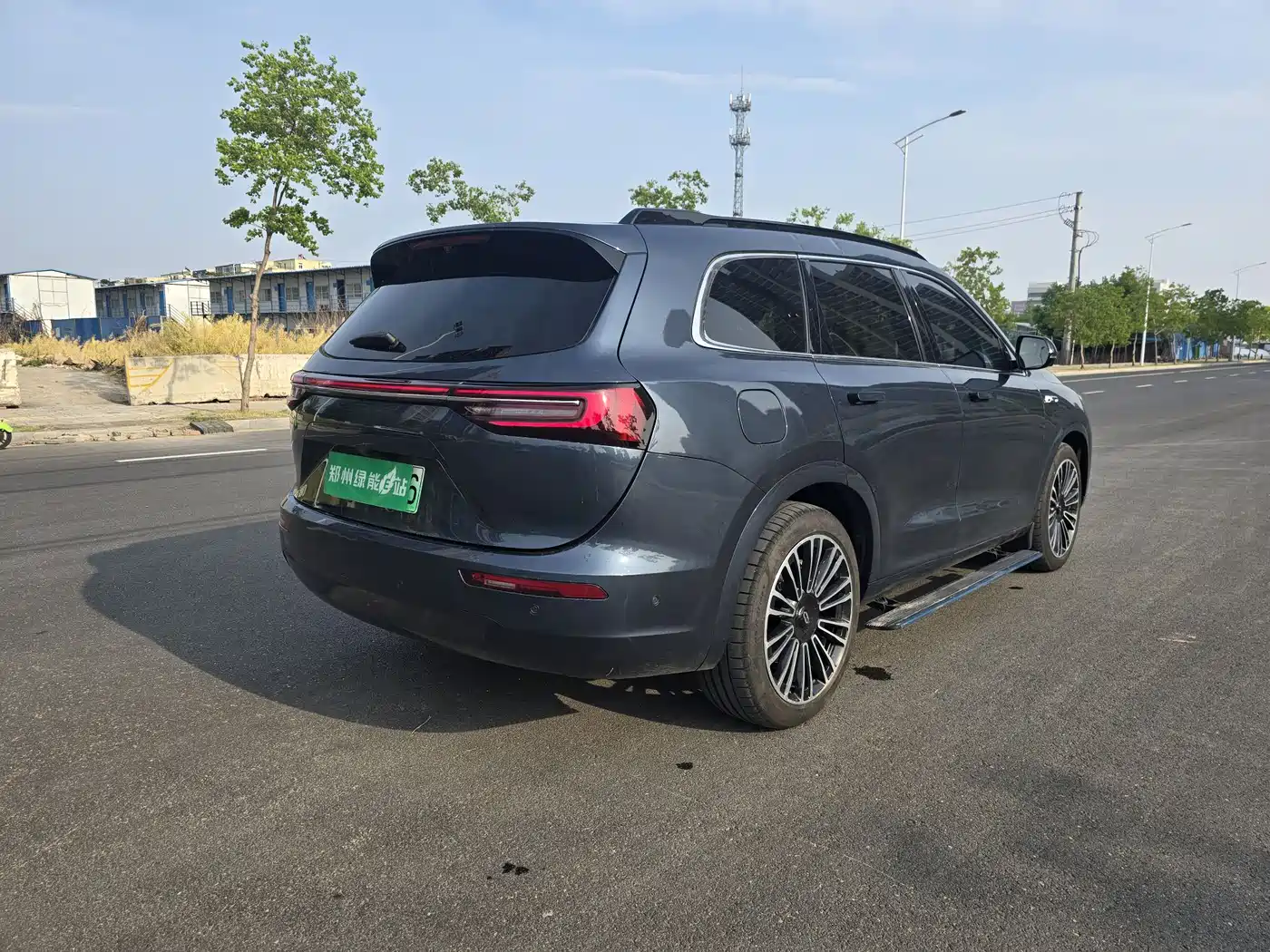 AITO Wenjie AITO M7 2024 1.5T Smart Drive 4WD Ultra 6-seater фото 9