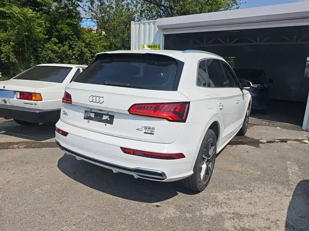 Audi Q5L 2018 2018 40 TFSI Prestige Fashion (China V)