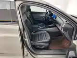صورة 8 - Citroën Versailles C5 X