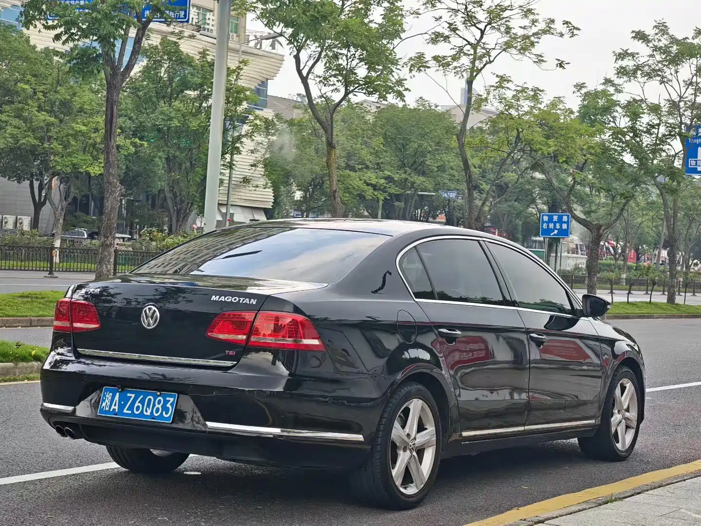 صورة 7 - Volkswagen Magotan