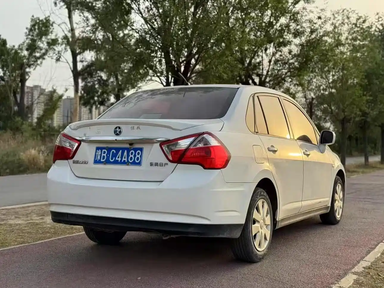 Venucia D50 2015 2015 1.6L Manual Fashion