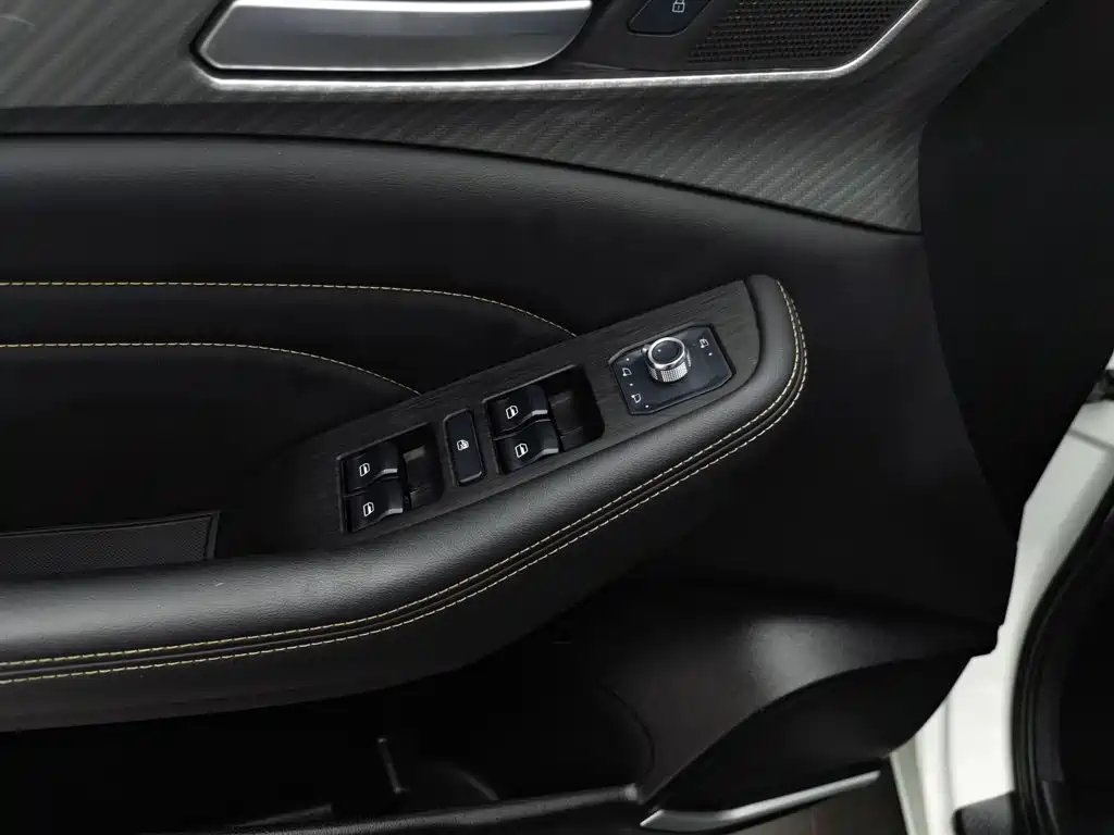 Photo 9 - Haval F7x
