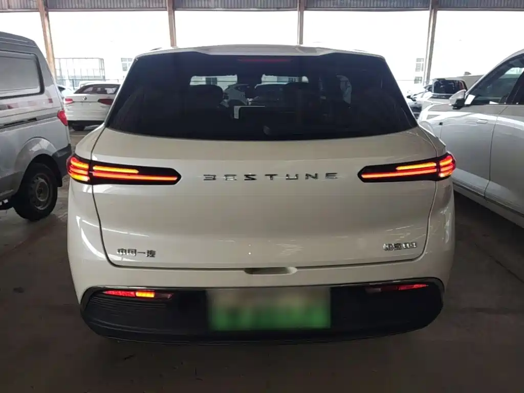 Фото 6 - Besturn Yueyi 03