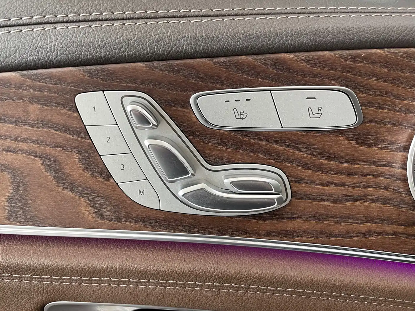 Mercedes-Benz E-Class 2021 E 300 L Luxury фото 22