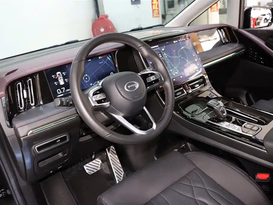 GAC TRUMPCHI M8