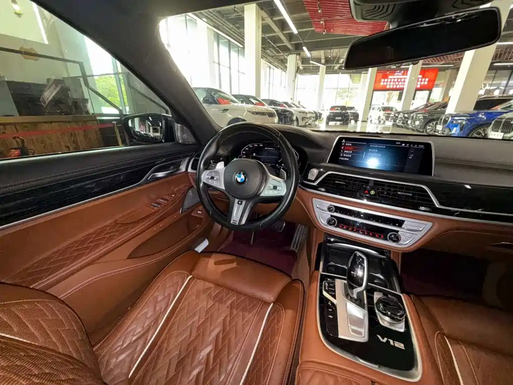 BMW 7 Series 2021 2019 Facelift M760Li xDrive V12 Sport Package