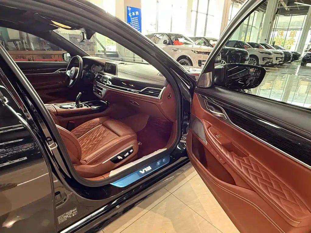 BMW 7 Series 2021 2019 Facelift M760Li xDrive V12 Sport Package