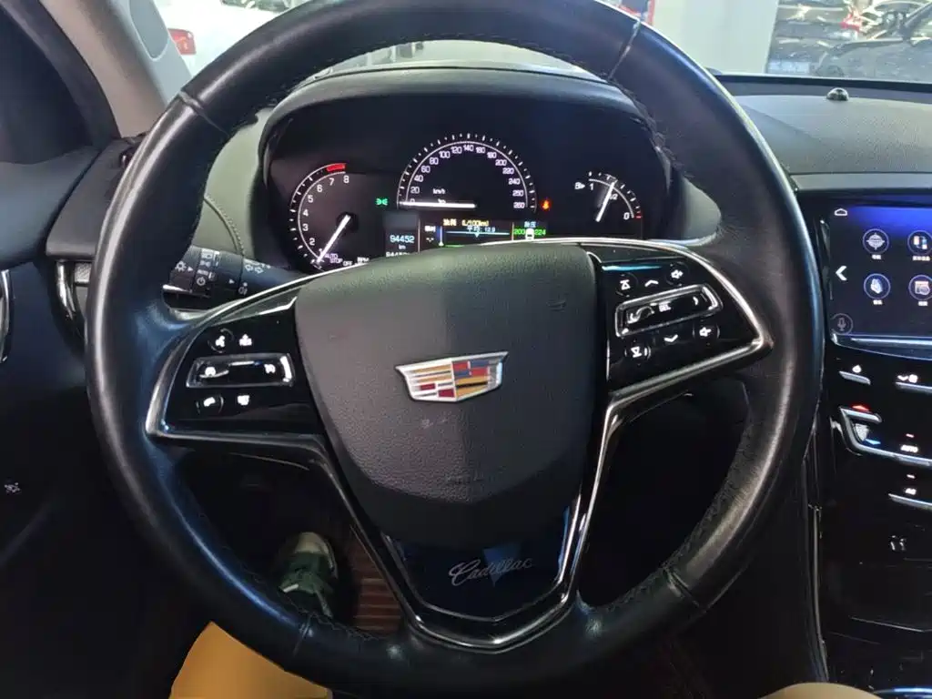 Photo 11 - Cadillac ATS-L