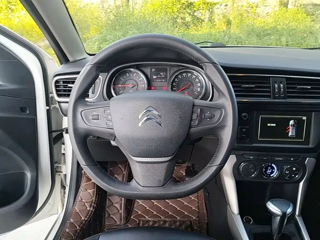 Citroën C3-XR 2016 2015 1.6L Automatic Pioneer