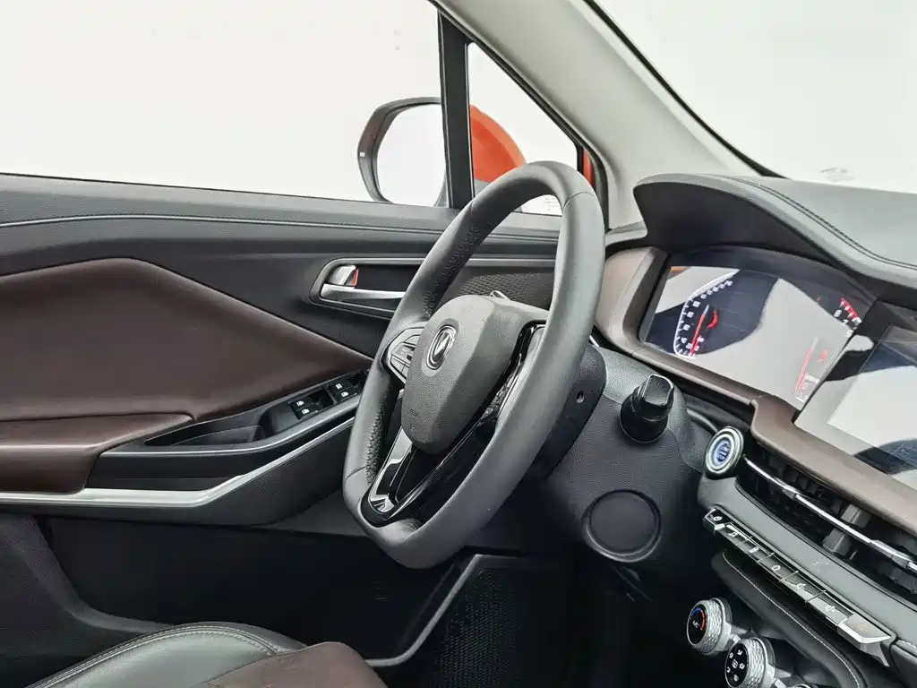 Changan CS15 2019 2019 1.5L Auto Flagship China VI
