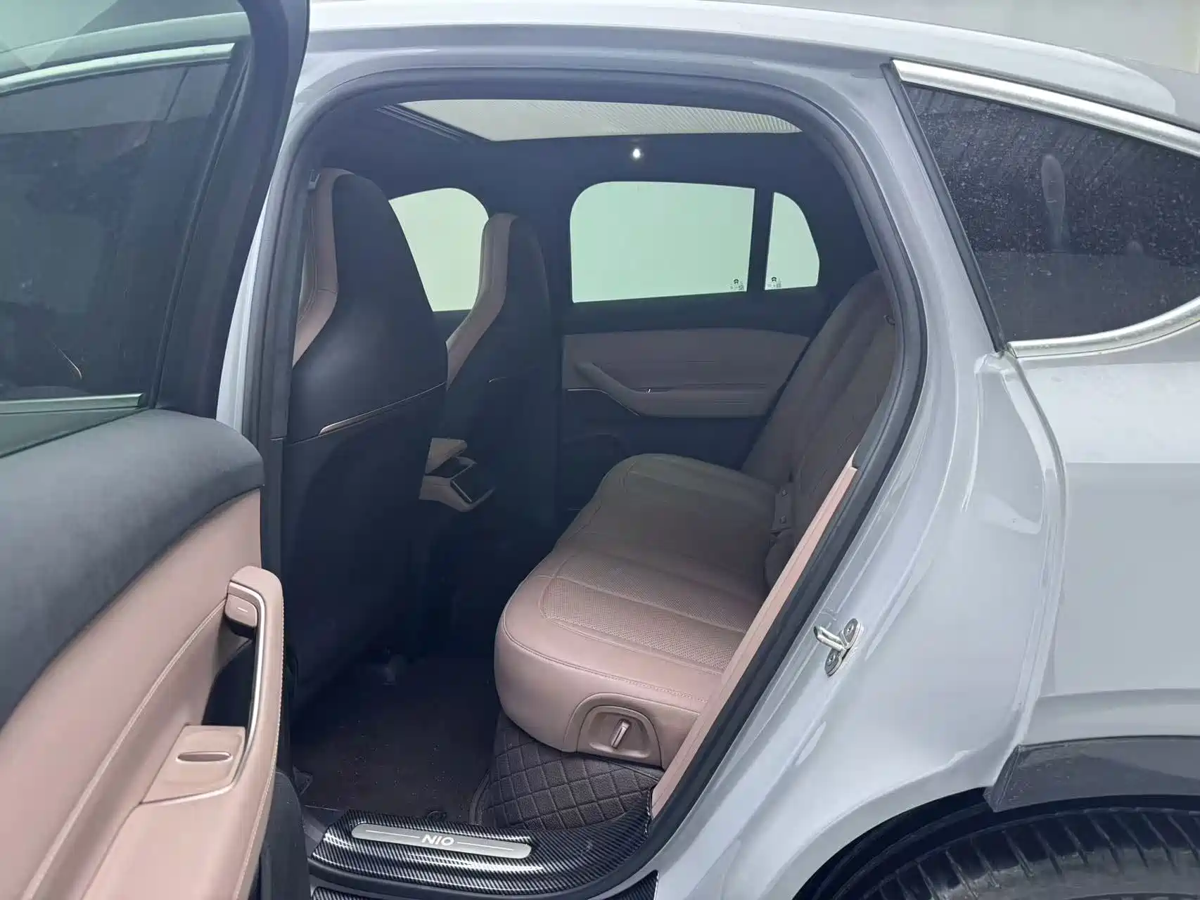Фото 8 - NIO EC6