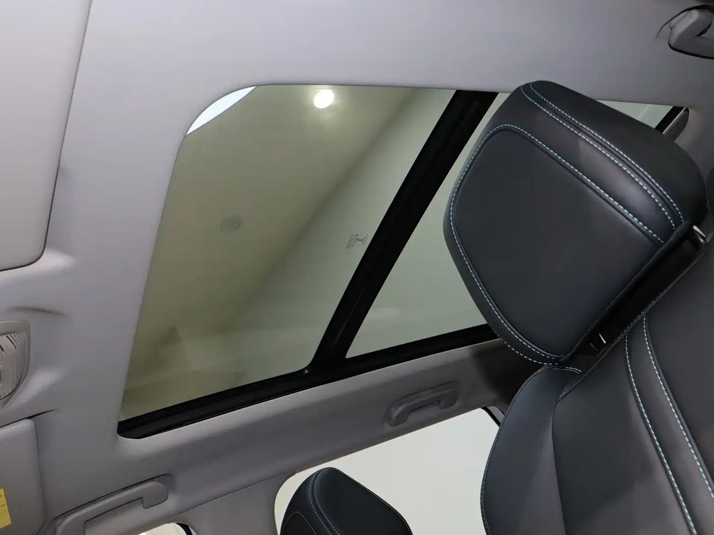 Peugeot 5008 2021 360THP 5-seater Performance Edition фото 11