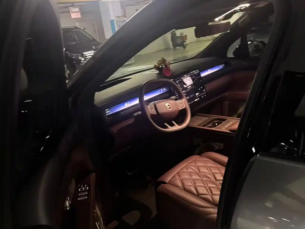 2026 NIO ES8